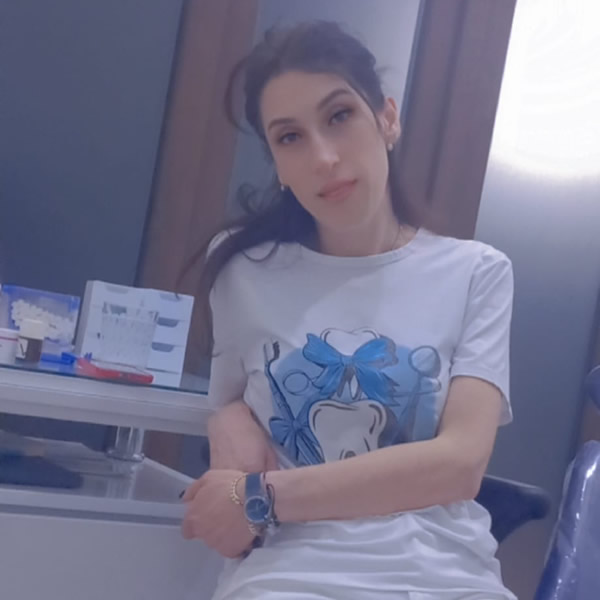 Nima Dentalინგა ნემსაძე, სტომატოლოგი. ქირურგი, თერაპევტი, ორთოდონტი. 